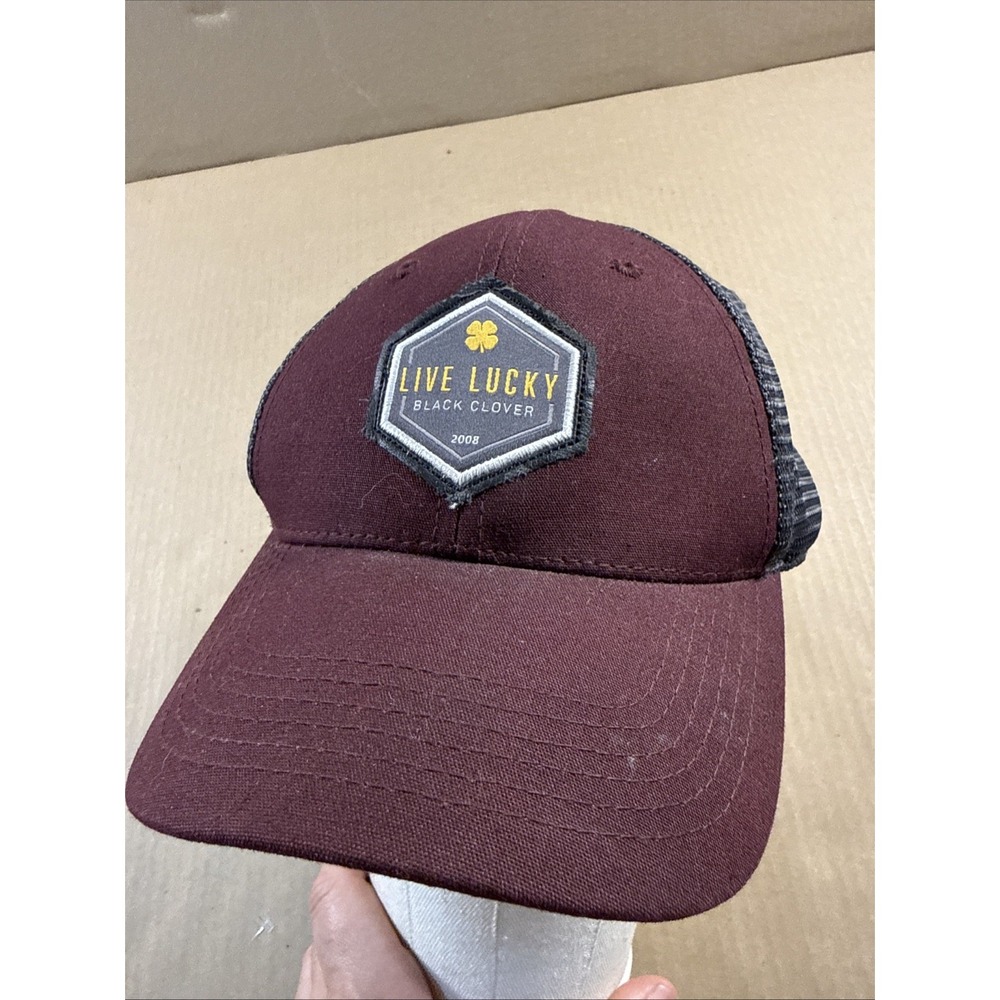 black clover LIVE LUCKY patch hat mesh trucker adjustable snapback